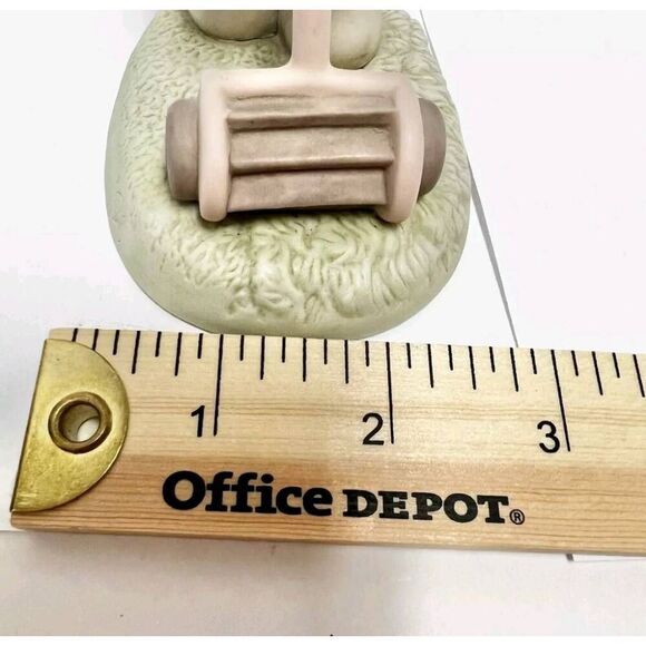 1989 Precious Moments ~ Mow Power To Ya! ~ Members Only Figurine w/ Box ~ PM892 - Picture 5 of 6